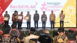 Keterangan foto : Kementerian Hukum dan HAM Raih Penghargaan dengan Tata Kelola Pengadaan Aparatur Sipil Negara Terbaik 2023,(Kamis, 3/8/2023) 