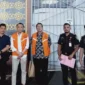 Keterangan foto : Kejaksaan Negeri Jakarta Barat menetapkan 2 direktur dari perusahaan swasta sebagai tersangka kasus dugaan tindak pidana korupsi pengadaan barang dan jasa, Jumat (4/8/2023)