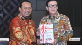 Keterangan foto : Menteri Hukum dan HAM Yassona laoly Terima Opini WTP 14 Kali berturut-turut, (Jum'at, 4/8/2023) 