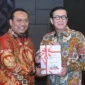 Keterangan foto : Menteri Hukum dan HAM Yassona laoly Terima Opini WTP 14 Kali berturut-turut, (Jum'at, 4/8/2023) 
