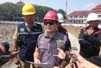 Keterangan foto : Pemantauan proyek alun alun tugu oleh Kejaksaan Negeri Kota Malang, Selasa (8/8/2023)