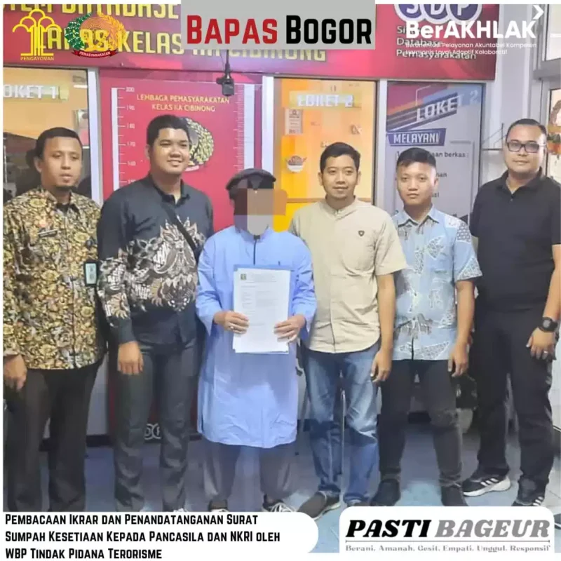 Keterangan foto : Terorisme Lapas Cibinong Bacakan Ikrar Sumpah Setia Pada NKRI, (Jum'at, 11/8/2023) 