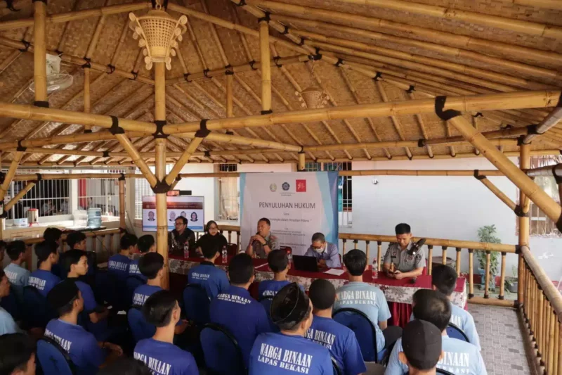 Keterangan foto : Lapas Kelas IIA Bekasi Laksanakan Kegiatan Penyuluhan Hukum pada Warga Binaan, (Rabu, 16/8/2023) 