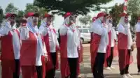 Berkumpul di Bawah Panji Merah Putih, Tim Desa Padasuka Memukau dalam Lomba Gerak Jalan I Teras Media