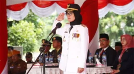 Keterangan foto : Bupati Lebak Hj.Iti Octavia Jayabaya Pimpin Upacara HUT RI Tingkat Kabupaten, (Kamis, 17/8/2023) 