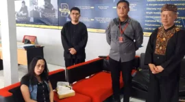 Keterangan foto : Seorang pengunjung ke Lapas Banceuy Kumham Jabar inisial YS ( 45 ) ditangkap petugas Lapas gegara hendak memasukkan narkoba kedalam Lapas, Kamis, 24 Agustus 2023.