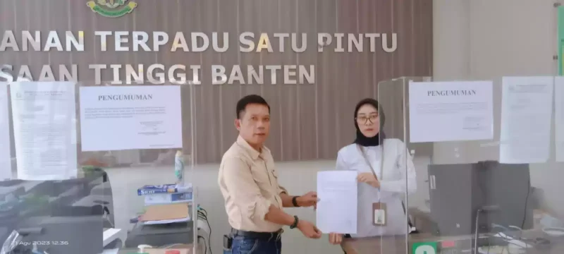 Keterangan foto : Sekjen Matahukum saat melaporkan kasus anggaran dana hibah tahun 2022 di Lebak, Jumat (25/8/2023)