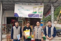 Keterangan foto : Petugas Bulog Lebak Pandeglang saat kampanyekan SPHP, Minggu (27/8/2023)