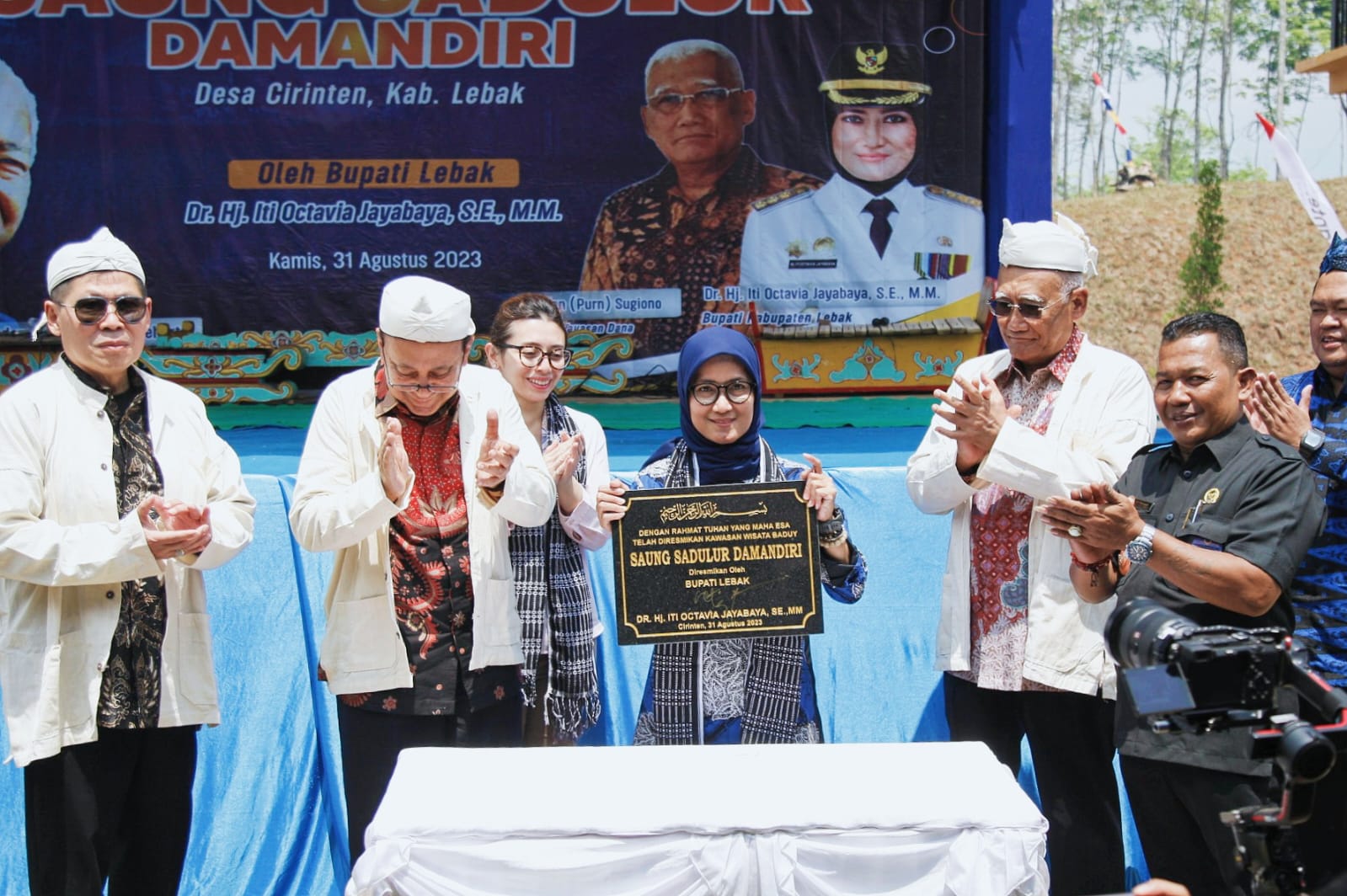 Bupati Lebak Resmikan Kawasan Wisata Baduy Saung Sadulur Damandiri I Teras Media