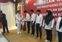 Keterangan foto : Lapas Kelas II A Cikarang Kabupaten Bekasi, Jawa Barat memberikan remisi atau pengurangan masa tahanan untuk 1.268 warga binaan pemasyarakatan (WBP) pada Hari Kemerdekaan ke-78 RI, Jumat (25/8/2023)