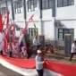 Keterangan poto : Bendera Merah Putih dengan panjang 78 meter  dan 78 Umbul umbul Merah Putih, yang di Bentangkan Peserta Karnaval SKh Negeri 01 Lebak dalam HUT RI ke 78 Tahun 2023