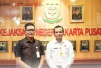 Keterangan: Kepala Kantah Kota Administrasi Jakpus Kunjungi Kejari Jakarta Pusat.