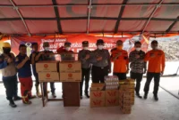 Keterangan foto : Jajaran Kanwil Kemenkumham Jabar beserta Petugas Damkar di TPA Sarimukti, (Jum'at, 1/9/2023)