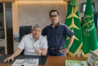 Keterangan foto : Sekjen Matahukum, Mukhsin Nasir menggunakan baju hitam, Selasa (11/9/2023)