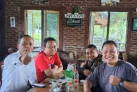 Keterangan foto : Angkatan Muda Siliwangi (AMS) dan Viking Sumatera Utara memberikan Ucapan Terima Kasih kepada Gubernur Jawa Barat Ridwan Kamil, Selasa (5/9/2023)