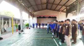 Keterangan foto : Warga Binaan Lapas Cirebon Laksanakan Apel pagi bersama pejabat struktural, (Jum'at, 8/9/2023) 