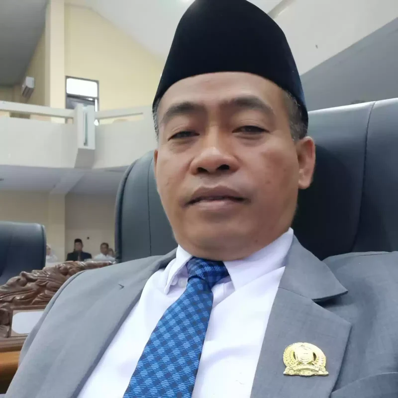 Keterangan foto; Banten – Sekertaris Komisi III DPRD Kabupaten Lebak, Medi Juanda, Kamis (14/09/2023).