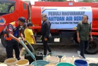 Keterangan foto; Program percepatan peningkatan tata guna air irigasi Kabupaten pandeglang, Minggu (17/09/2023).