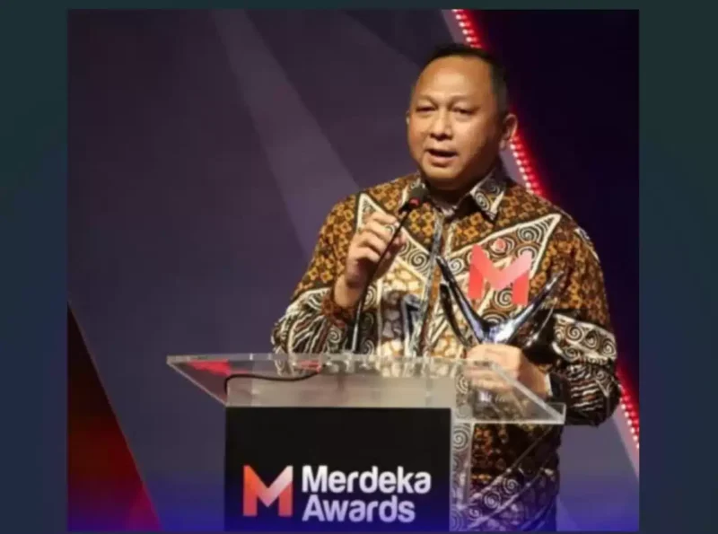 Keterangan Foto: Kejaksaan Agung menerima penghargaan “Merdeka Award” dalam kategori Inovasi Pelayanan Publik.