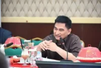 Keterangan foto : Anggota Komisi III DPR RI, Ahmad Dimyati Natakusuma mengapresiasi kinerja Kapolsek Bojonegara yang berhasil mencegah terjadinya tauran, Rabu (27/9/2023)