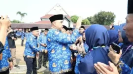Keterangan foto : Mantan Bupati Kabupaten Tangerang, Ahmed Zaki Iskandar, Kamis (28/9/2023)