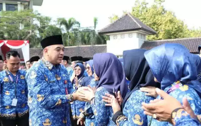 Cerita Akhir Masa Jabatan Bang Zaki Ditangisi Stadiun Mini I Teras Media