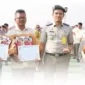 Keterangan Foto: Bangkitkan Semangat Kerja Pegawai, Dr Sigit Santosa Kepala Kantah Kota Administrasi Jakarta Pusat Berikan Reward Kepada 3 Pegawai Hasil Kerja Terbaik