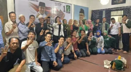Keterangan foto : Camellia Panduwinata atau yang lebih dikenal dengan Teh Camel, bersama DPC PKB Kota Bogor, menyatakan siap memenangkan pasangan Anies Baswedan dan Muhaimin Iskandar (Cak Imin) yang bakal berlaga pada Pilpres 2024 mendatang, Jumat (6/10/2023)