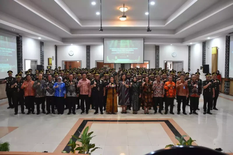 Keterangan foto : Kepala Seksi Keamanan Lapas Cirebon dilantik Menjadi Kepala Seksi Binadik Lapas Bekasi, (Kamis, 12/10/2023) 