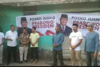 Keterangan foto : Ketua DPC Gerindra Kabupaten Tanah Bumbu, Provinsi Kalimantan Selatan Difriadi melaksanakan safari peresmian posko juang Prabowo Presiden di enam Desa, Senin (16/10/2023)
