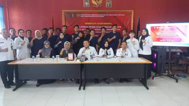 Keterangan foto : Bapas Bogor Gandeng NCC Berbakti Berikan Pelatihan Bagi Klien Pemasyarakatan, (Rabu, 18/10/2023) 