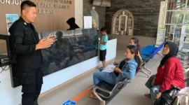 Keterangan foto : Petugas Lapas Cirebon Gratifikasi Pengunjung, (Kamis, 19/10/2023) 