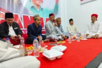 Keterangan foto : Relawan-Relawan Ganjar dan Mahfud di Banten Melakukan Marhabanan dan Sholawatan, Senin (23/10/2023).