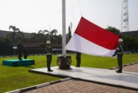 Keterangan foto : Kepala Staf Korem 064/MY Kolonel Inf Nurkhan Pimpin Upacara Pengibaran Bendera Sang Saka Merah Putih, (Sabtu, 28/10/2023)
