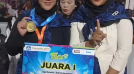 Keterangan poto : Puji Faujiah, salah satu Siswi peraih Juara 1 Lomba Fiksi Tingkat Nasional Tahun 2023