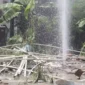 Keterangan Foto: Semburan gas terjadi dari sebuah sumur bor milik warga di Sukaraja, Kabupaten Bogor. (dok. BPBD Kabupaten Bogor)