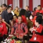 Keterangan Foto : Ganjar Pranowo Sebelah kiri Presiden Joko Widodo tengah dan Megawati Soekarno putri di Gedung DPP PDI Jakarta, (Rabu, 18/10/2023) 