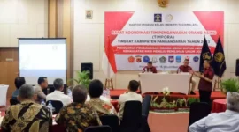 Keterangan foto : Kepala Divisi Imigrasi, (Yayan) Ingatkan Sinergitas Anggota Tim Pora dalam Pengawasan Orang Asing Di Wilayah NKRI, (Kamis, 16/11/2023) 