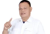 Keterangan foto : Ketua Umum Tim Relawan Pro-Amin, Camellia Panduwinata, resmi mengangkat Suhiluddin Lubis sebagai Ketua Dewan Pengurus Cabang Pro-Amin Sumatera Utara, Jumat (3/11/2023)