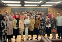 Keterangan foto : Puluhan dari Alumni Fakultas Hukum Universitas Sumatra Utara (USU) Jakarta Raya mengadakan acara silaturahmi lintas angkatan, Jumat (3/11/2023)