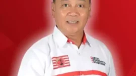 Keterangan foto : Sukamto baru-baru ini tampak seperti politisi kutu loncat. Setelah didepak dari Demokrat, Sukamto pindah ke PKB Kaltim. Tak berselang, dia pindah lagi ke PKN. Kini pindah lagi ke Golkar”, Sabtu (4/11/2023)