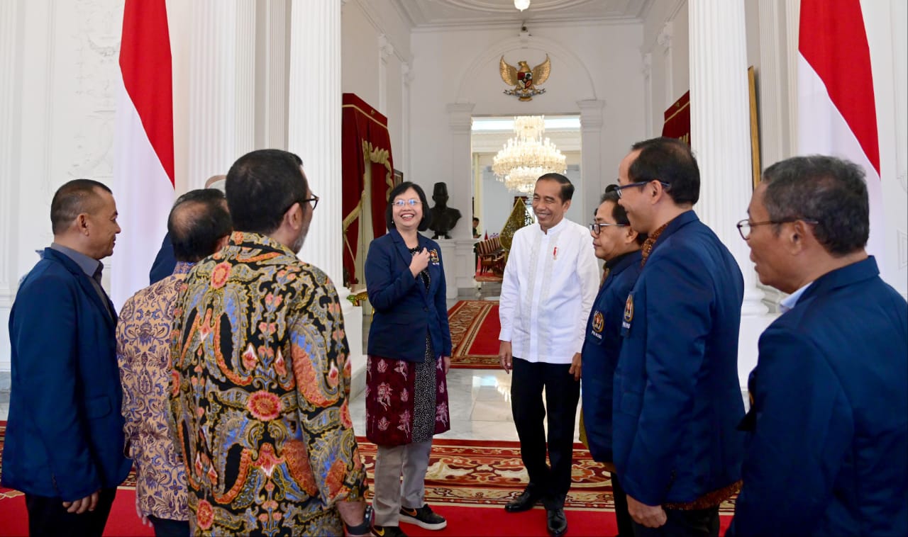 Presiden Jokowi Terima Pengurus PWI Pusat di Istana Merdeka I Teras Media