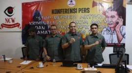 Keterangan foto : Stop Represi Aktivis, Kriminalisasi Jaksa Agung, dan Pimpinan KPK Demi Selamatkan Oknum Menteri Korup, Rabu (8/11/2023)