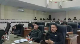 Keterangan foto : Sekretaris Komisi III DPRD Kabupaten Lebak, Medi Juanda lewat sambungan selulernya, Senin 13 November 2023.