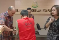 Keterangan foto : Kejaksaan Negeri Jakarta Pusat (Kejari Jakpus) telah berhasil melakukan penghentian penuntutan lewat Keadilan Restoratif atau Restorative Justice (RJ) yang ke-32, Senin (13/11/2023)