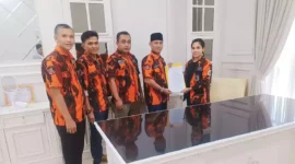 Penerimaan surat keputusan oleh ketua PP MPC Kota Tangerang