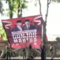 Keterangan foto : Baliho Ganjar - Mahfud di copot Satpol PP di Pematangsiantar Sumatera Utara, (TerasMedia/Foto) 