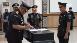 Keterangan foto : Kakanwil Kemenkumham R. Andika Dwi Prasetya Lantik Pejabat Pengawas Kemenkumham Jabar, (Selasa, 21/11/2023) 