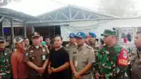 Satpol PP Kabupaten Tangerang Berikan Surat Peringatan Kedua kepada Pedagang Pasar KutaBumi Lama I Teras Media