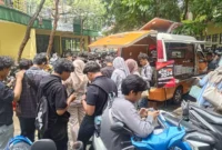Mahasiswa UIN Ciputat Sampaikan Pandangan Atas Isu Politik Nasional Lewat Mobil Ide Rakyat